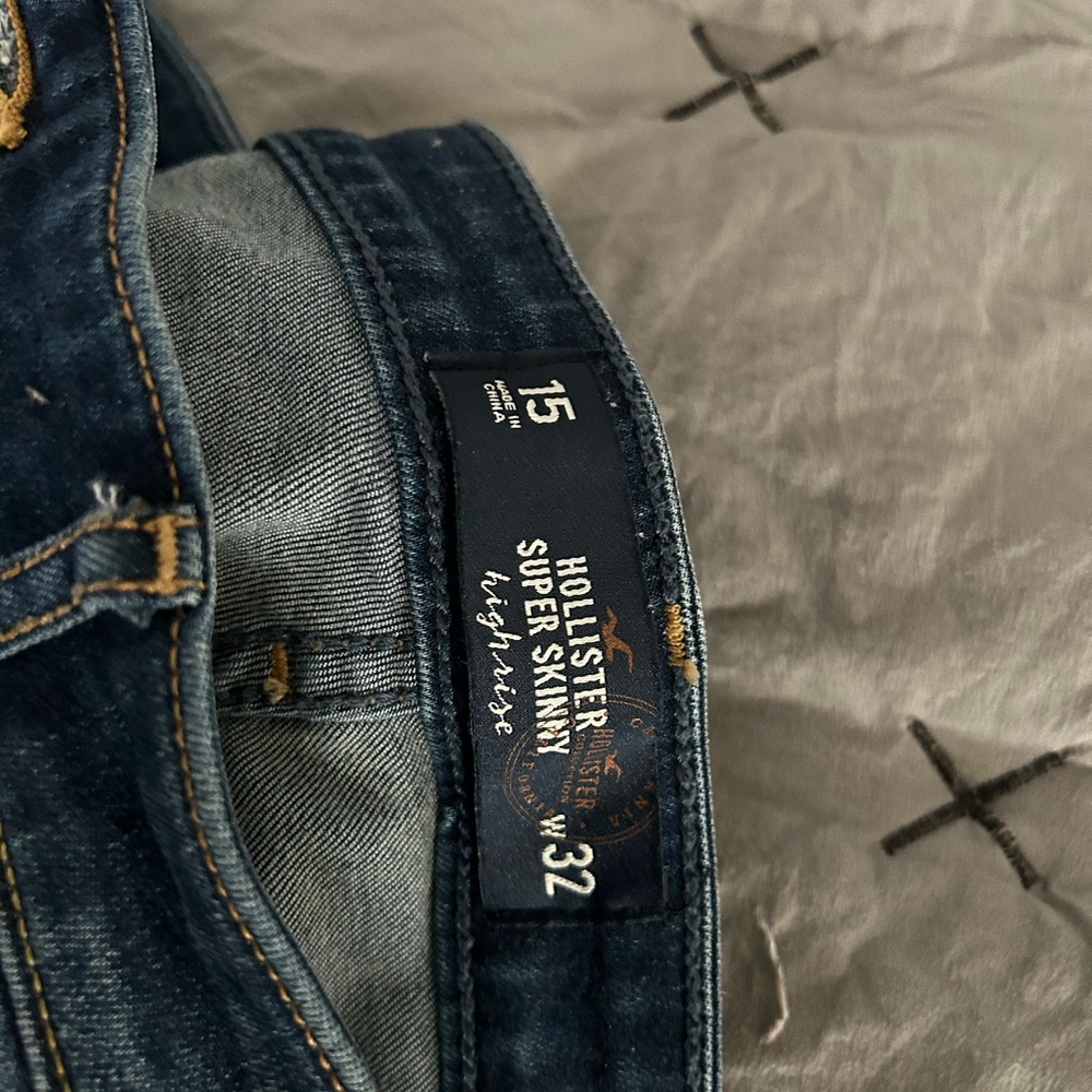 Hollister jeans size 15